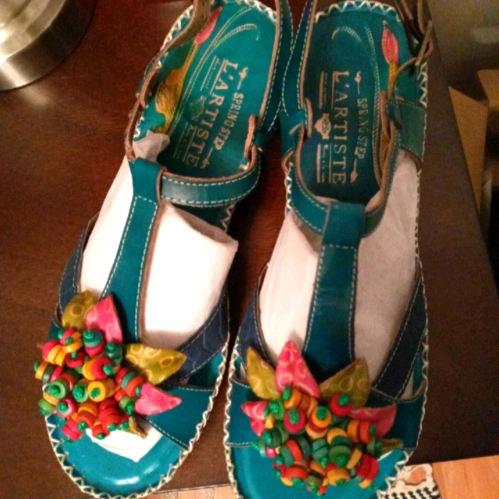 Leather sandles